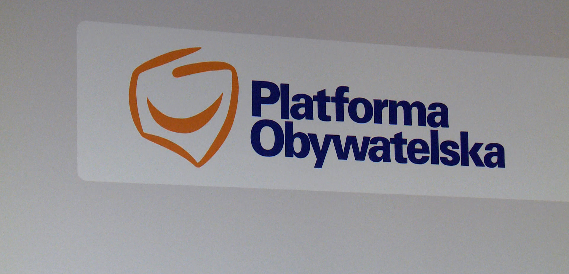 Platforma poprawia prezydenta