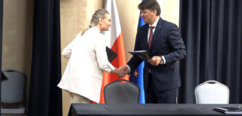 Akademia z porozumieniem