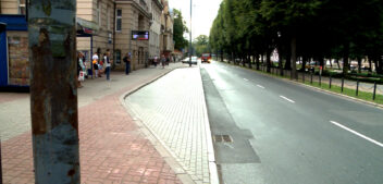 Poszukiwani świadkowie śmiertelnego potrącenia pieszej w alei Sienkiewicza
