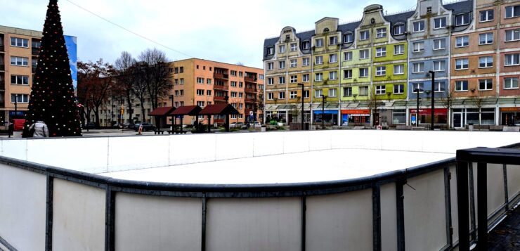 Lodowisko jest, a pytań coraz więcej