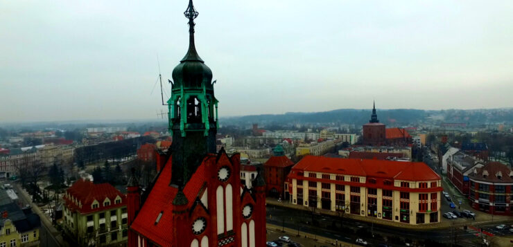 Mapa zatrudniania radnych w instytucjach zależnych od samorządu
