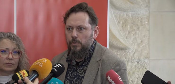 Teren pod halę? Trudna decyzja przed radnymi