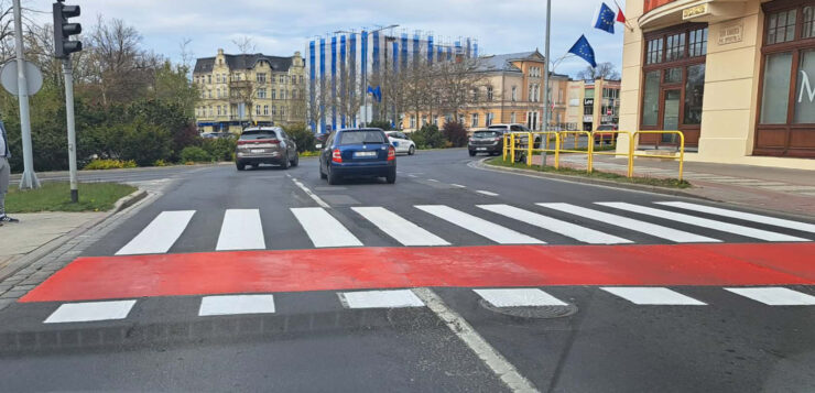 Ruszyło malowanie pasów