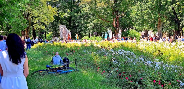 Muzyczny salon pod chmurką