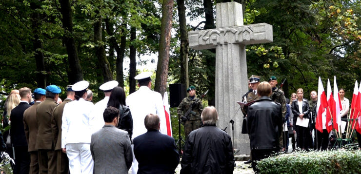 17 września – uroczystości przy Krzyżu Katyńskim
